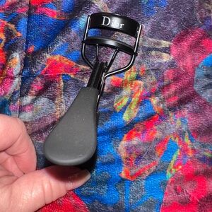 Dior eyelash curler